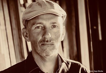 Sasha Shlain is a professional composer and music producer with an insatiable curiosity for all things related to music. His expertise spans classical music, orchestral compositions, jazz, rock, hip-hop, Middle Eastern ethnic music, theater scores, electronic fusion, and chill-out. Always on the lookout for new and exciting collaborations, Shlain's mission is to use his skills to make the world a happier place through the universal language of music.