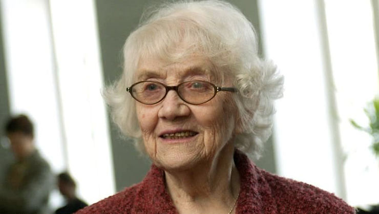 8. Ester Mägi (1922–2021)

Known for: Chamber music with nationalistic elements.Often referred to as the “First Lady of Estonian Music,” Ester Mägi composed delicate yet deeply expressive works inspired by Estonian folk traditions. Her Piano Sonata and Variations for Piano exemplify her nuanced approach to blending classical forms with national identity.