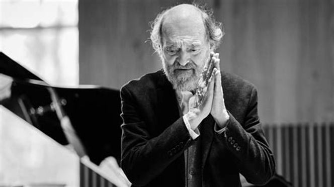 1. Arvo Pärt (b. 1935)

Known for: Minimalist style, tintinnabuli technique, and sacred compositions.Arvo Pärt is undoubtedly Estonia's most renowned composer. His tintinnabuli style, characterized by simplicity and spiritual resonance, has earned him global recognition. Works such as Fratres, Spiegel im Spiegel, and Tabula Rasa showcase his ability to blend minimalism with deep emotion. Pärt’s sacred music, like Passio and Magnificat, is performed worldwide, establishing him as one of the most-performed living composers.