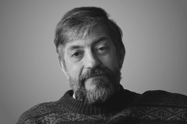 4. Lepo Sumera (1950–2000)

Known for: Orchestral innovation and electronic music.A student of Heino Eller, Lepo Sumera was a trailblazer in Estonian contemporary music. His symphonies and electronic compositions blend modernism with emotional depth. Pieces like Symphony No. 2 and Musica Profana showcase his skill in creating evocative, atmospheric soundscapes.