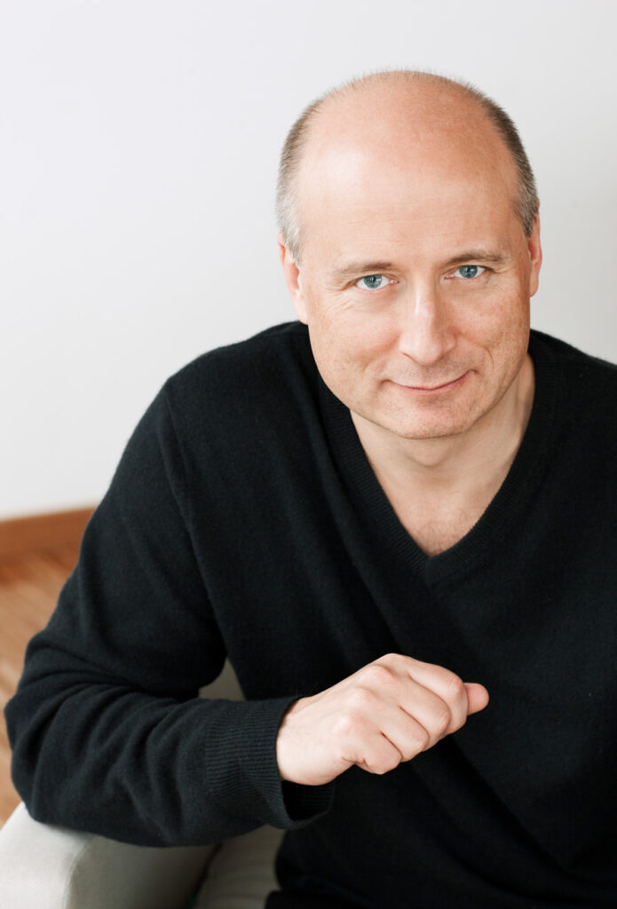 Estonian Maestro Paavo Järvi photo Julia Bayer